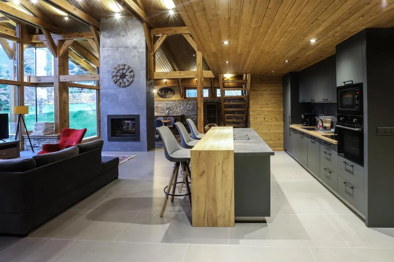 Mountain Hawk Park Villa Banszko